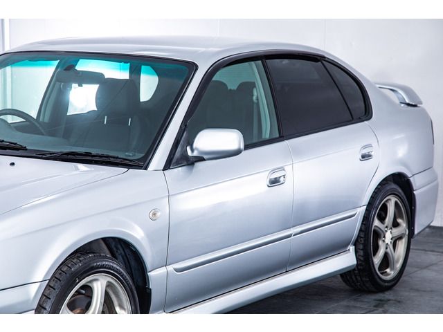SUBARU LEGACY B4 2003