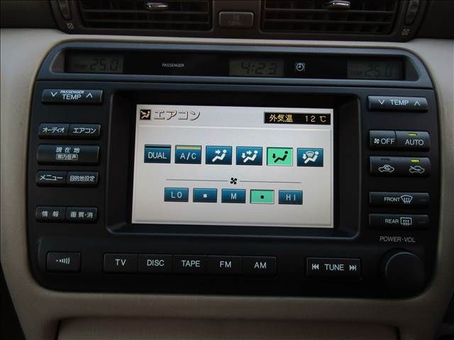 TOYOTA CROWN sedan 2002