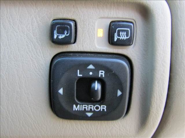 TOYOTA CROWN sedan 2002