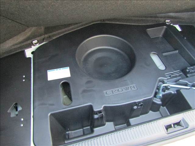 TOYOTA CROWN sedan 2002