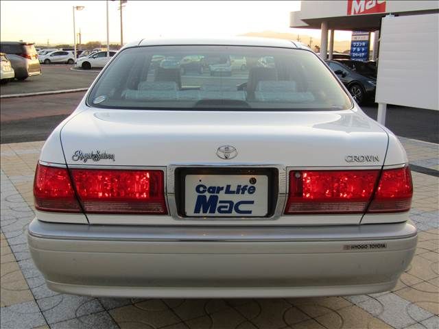 TOYOTA CROWN sedan 2002