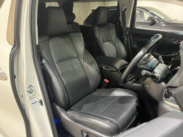 TOYOTA VELLFIRE  HYBRID 4WD 2018