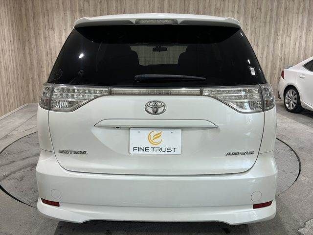 TOYOTA ESTIMA 2012