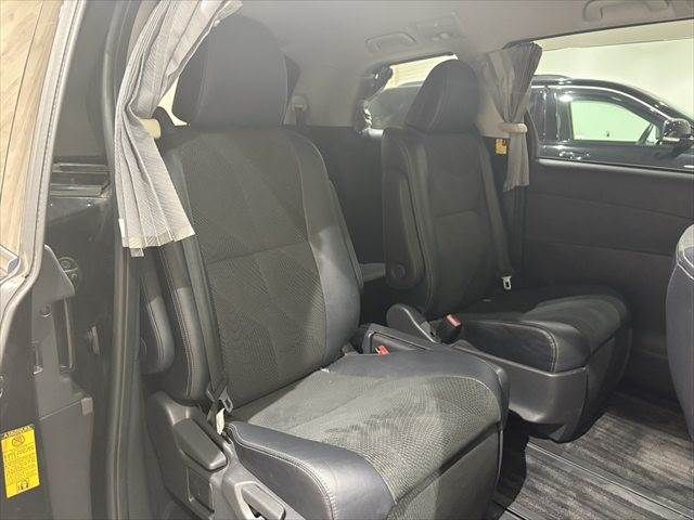 TOYOTA ESTIMA HYBRID 4WD 2013