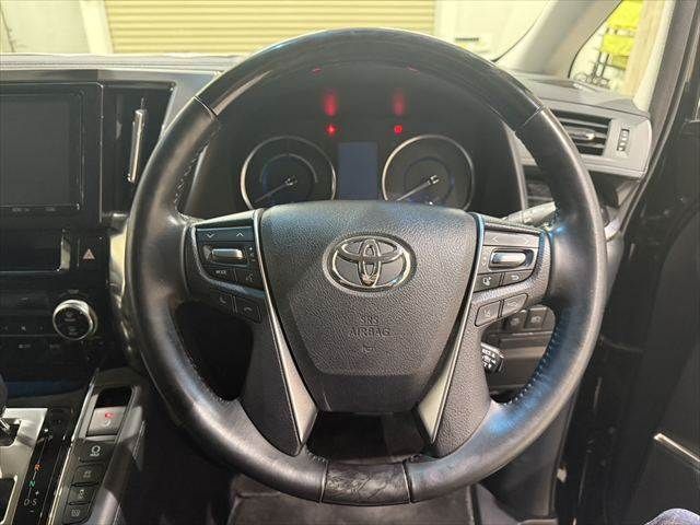 TOYOTA ALPHARD hybrid 4WD 2019