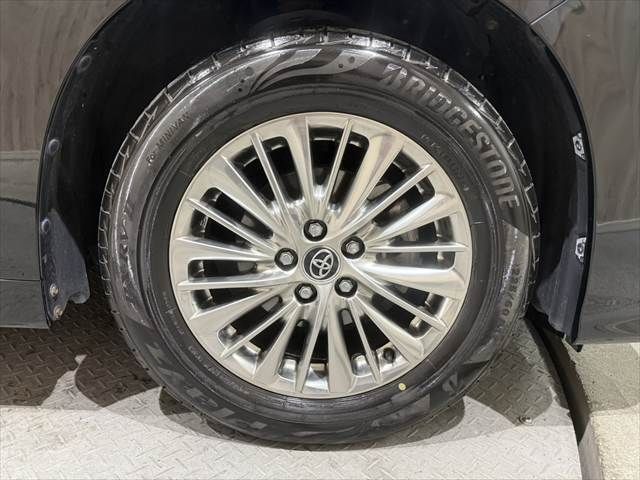 TOYOTA ALPHARD hybrid 4WD 2019