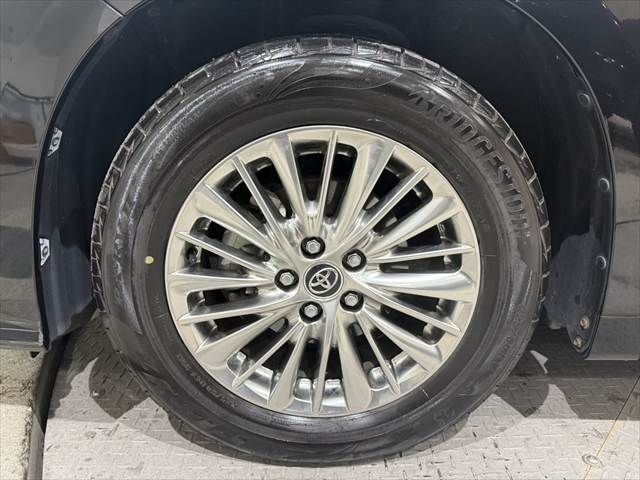 TOYOTA ALPHARD hybrid 4WD 2019