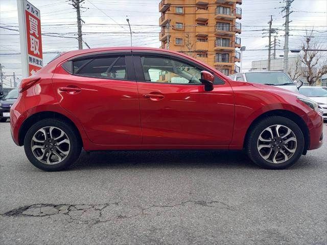 MAZDA DEMIO 4WD 2015