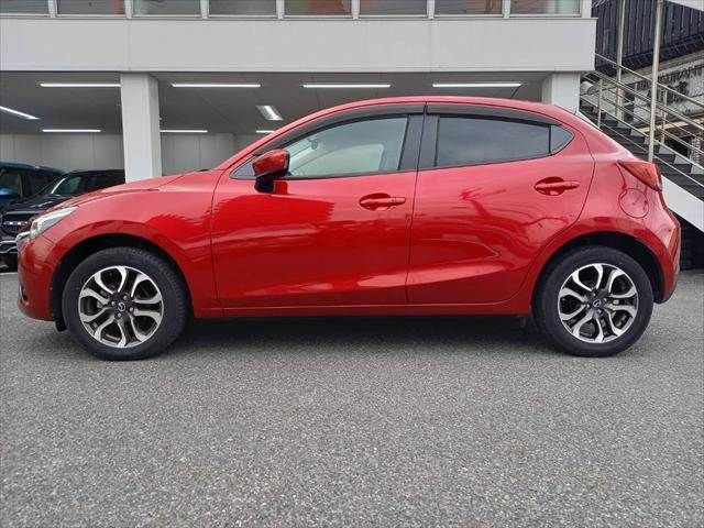 MAZDA DEMIO 4WD 2015