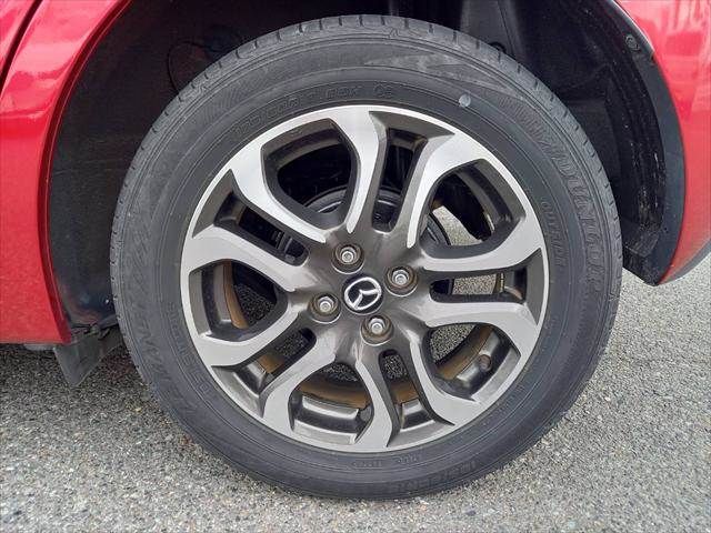 MAZDA DEMIO 4WD 2015