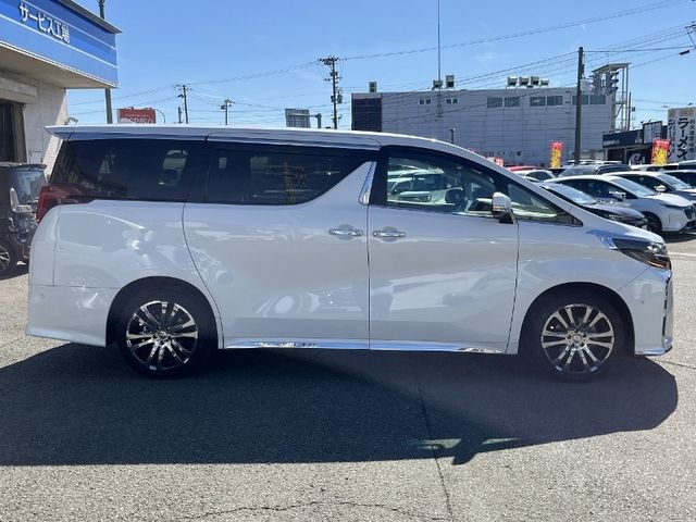 TOYOTA ALPHARD 4WD 2021