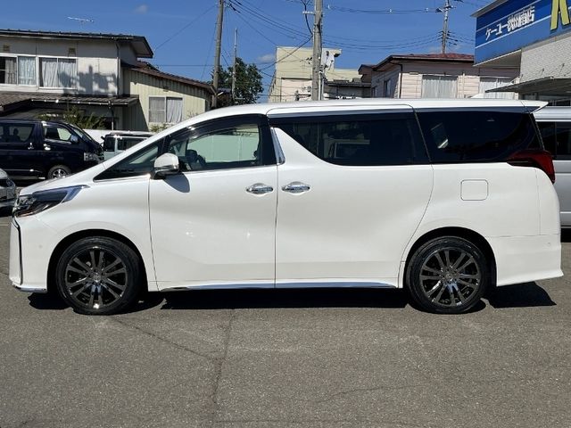 TOYOTA ALPHARD 4WD 2021