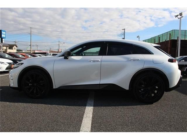 TOYOTA CROWN SPORT 2023