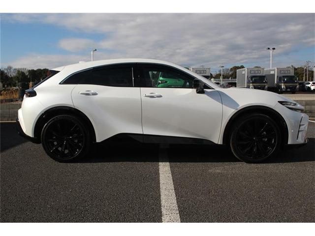 TOYOTA CROWN SPORT 2023