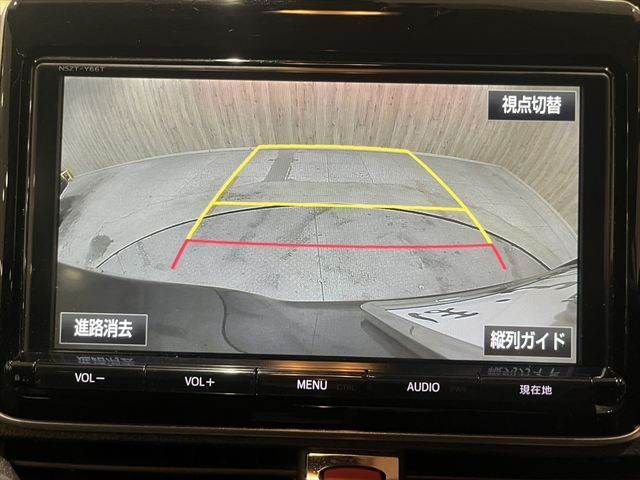 TOYOTA VOXY HYBRID 2017