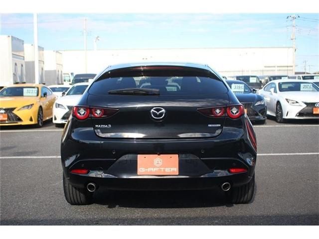 MAZDA MAZDA3 FASTBACK 2023