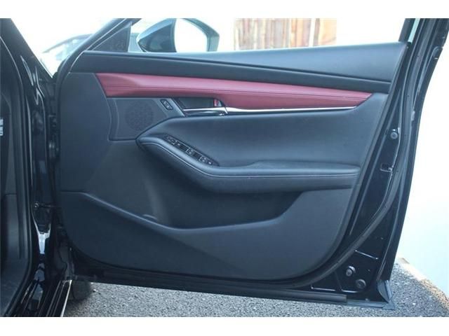 MAZDA MAZDA3 FASTBACK 2023