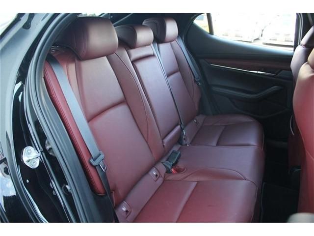 MAZDA MAZDA3 FASTBACK 2023