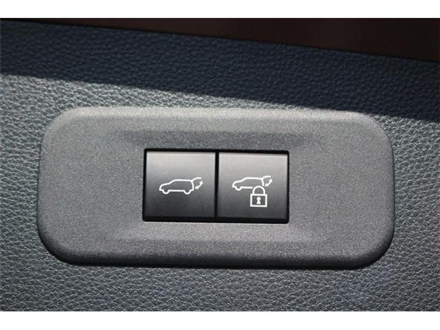 TOYOTA CROWN ESTATE 4WD 2025