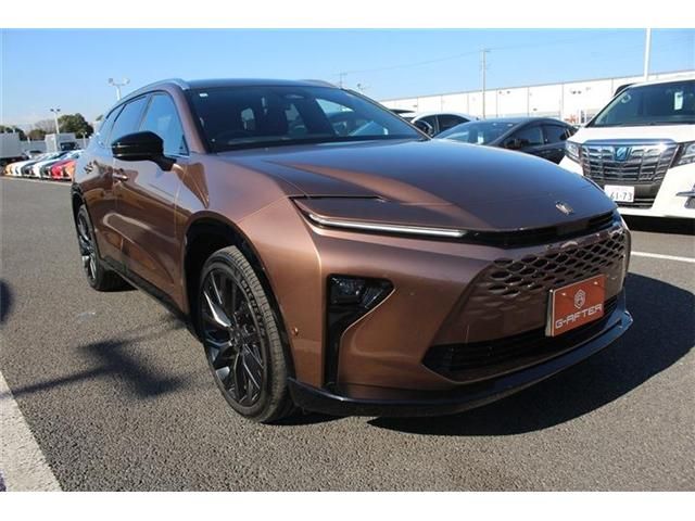 TOYOTA CROWN ESTATE 4WD 2025