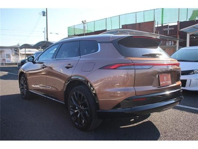 TOYOTA CROWN ESTATE 4WD 2025