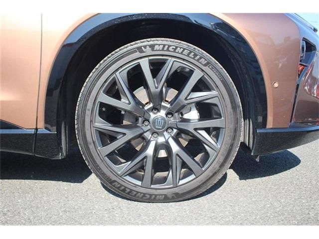 TOYOTA CROWN ESTATE 4WD 2025