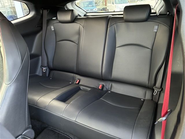 TOYOTA GR YARIS 2024