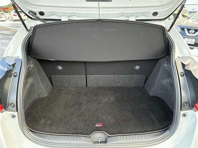 TOYOTA GR YARIS 2024