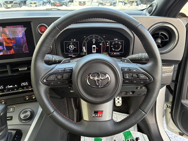 TOYOTA GR YARIS 2024