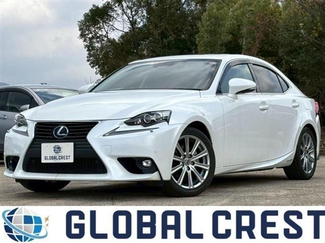 TOYOTA LEXUS IS300h 2015 