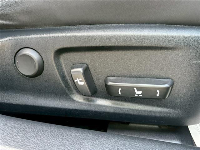 TOYOTA LEXUS IS300h 2015