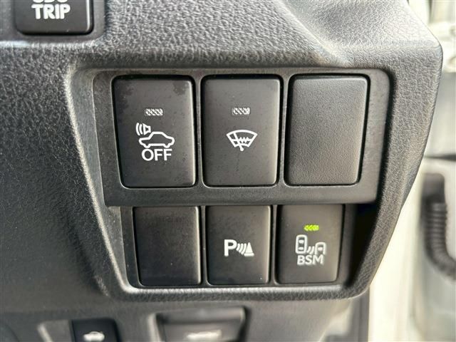 TOYOTA LEXUS IS300h 2015