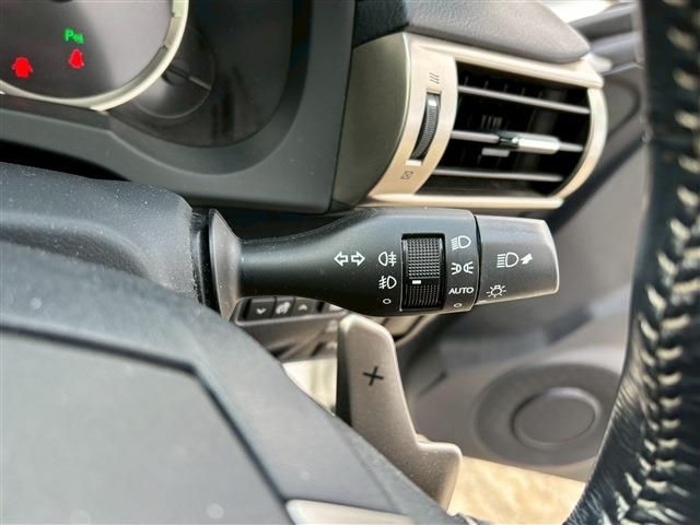 TOYOTA LEXUS IS300h 2015