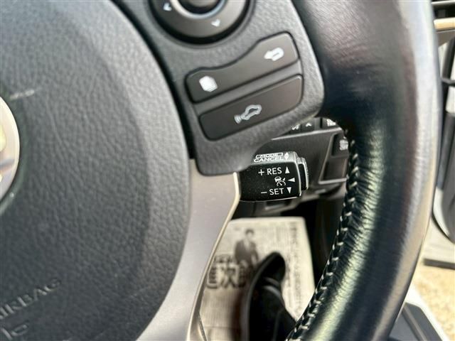 TOYOTA LEXUS IS300h 2015