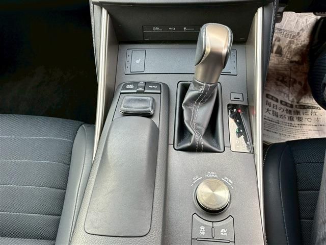 TOYOTA LEXUS IS300h 2015