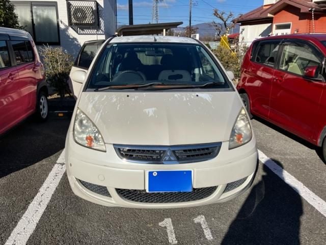 MITSUBISHI COLT 2006