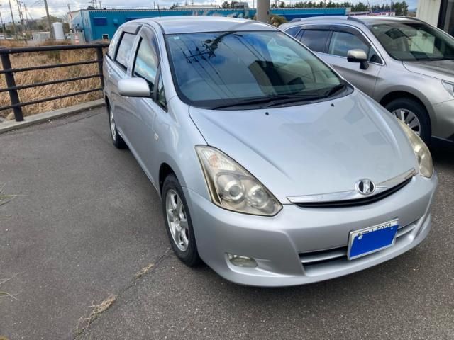 TOYOTA WISH 2008
