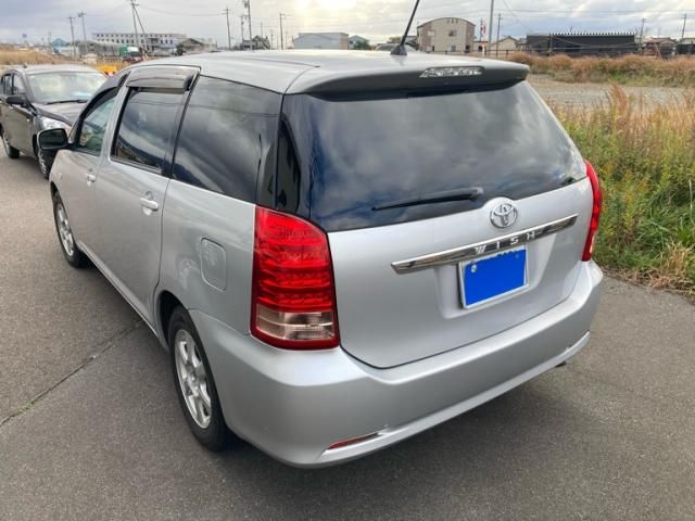 TOYOTA WISH 2008