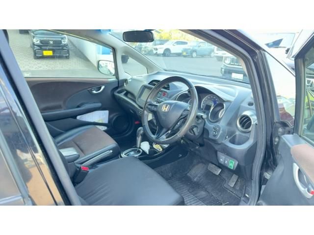 HONDA FIT SHUTTLE HYBRID 2012