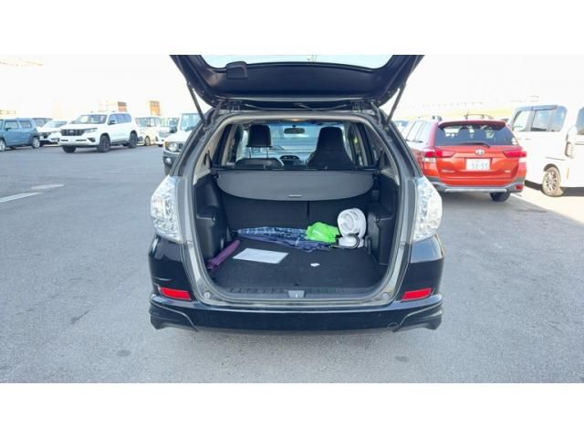 HONDA FIT SHUTTLE HYBRID 2012