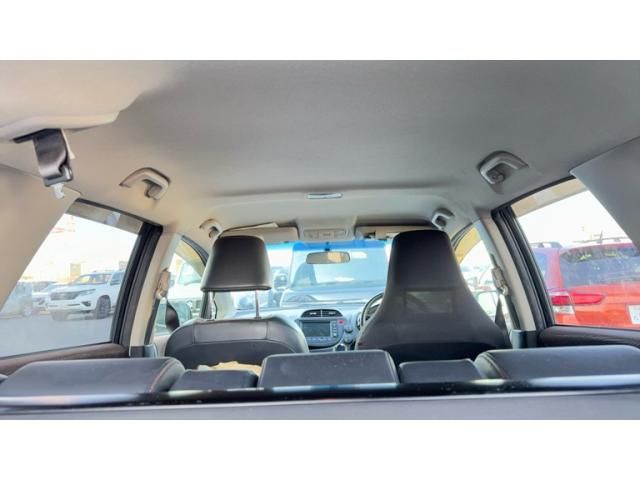 HONDA FIT SHUTTLE HYBRID 2012