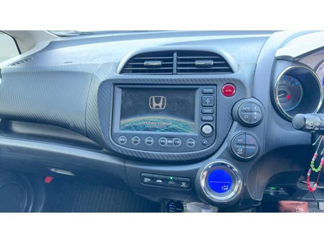 HONDA FIT SHUTTLE HYBRID 2012