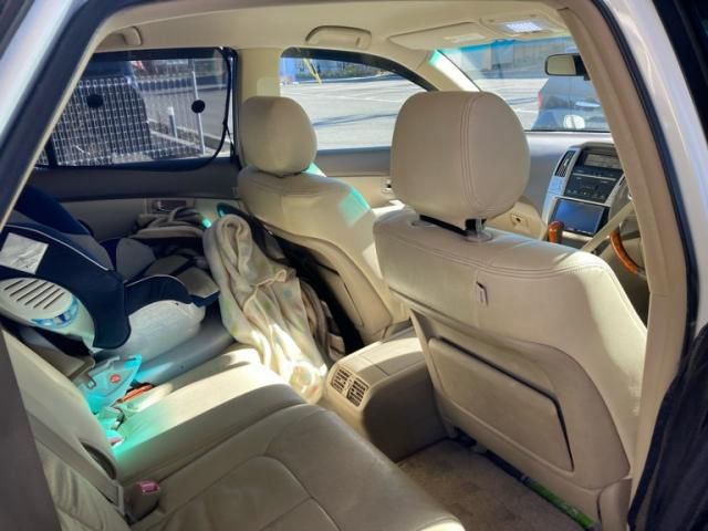 TOYOTA HARRIER 4WD 2009