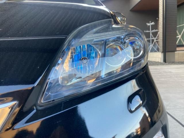 TOYOTA PRIUS PHV 2013