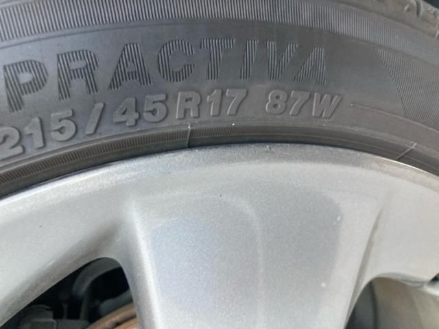 TOYOTA PRIUS PHV 2013