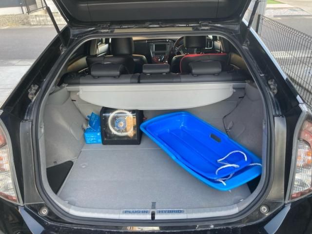 TOYOTA PRIUS PHV 2013