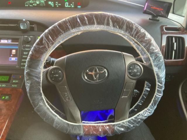 TOYOTA PRIUS PHV 2013