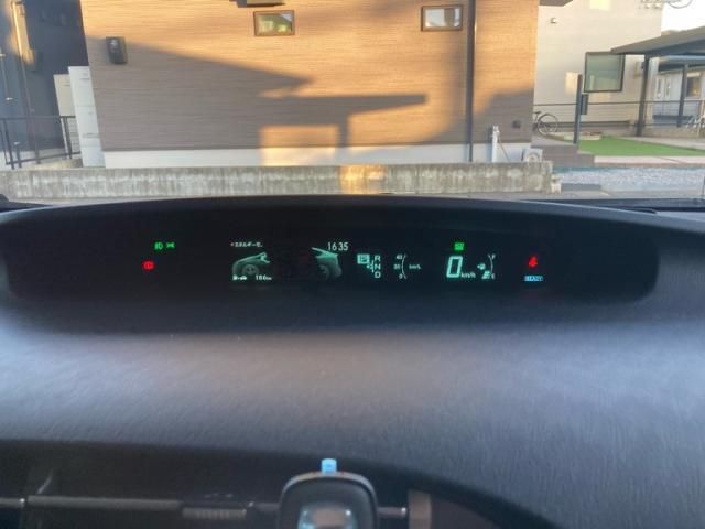 TOYOTA PRIUS PHV 2013