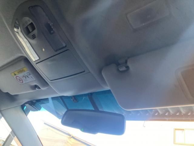 TOYOTA PRIUS PHV 2013