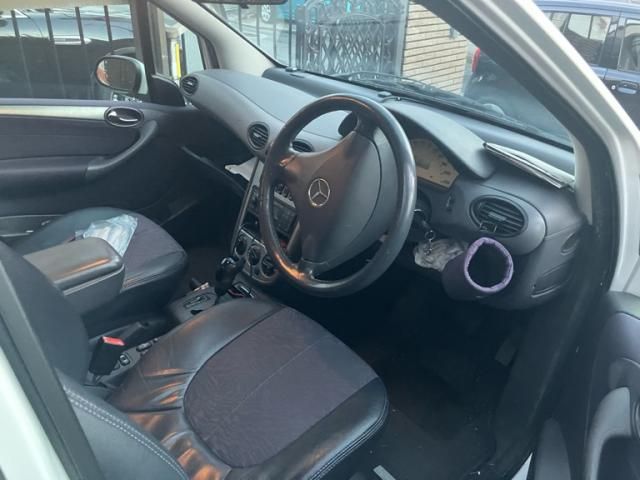 MERCEDES BENZ MERCEDES BENZ A class 2002